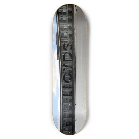 Lloyds (Bristol) 8.75